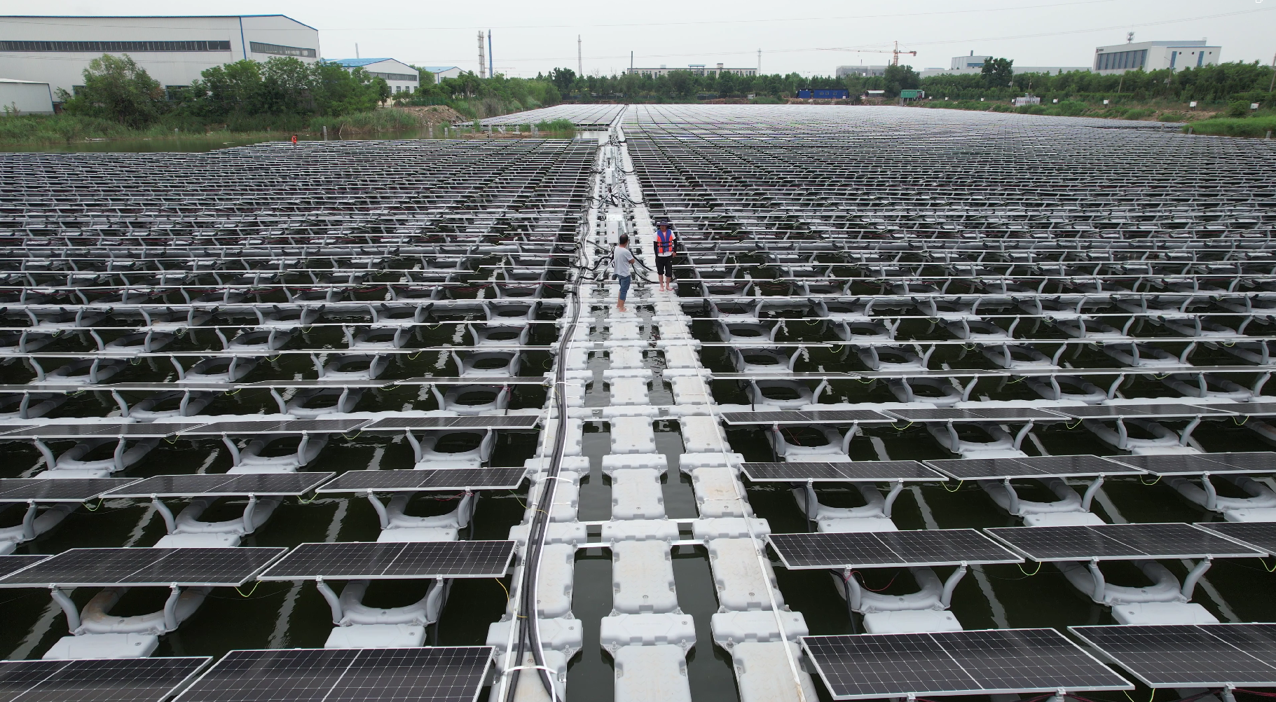 山東壽光煤礦塌陷區(qū)漂浮5MW